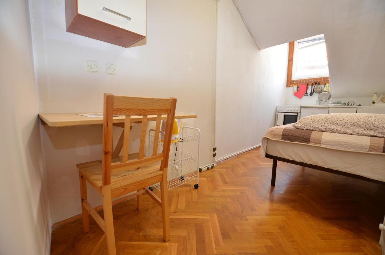 Carera Room Ровинь Экстерьер фото